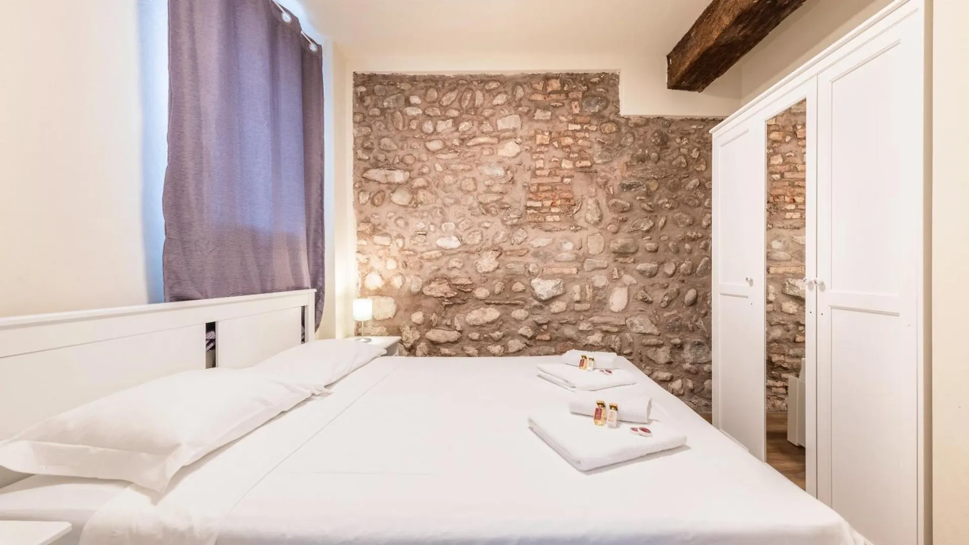 סן פליס דל בנאקו Cozy Apartment - Garda Lake  סן פליס דל בנאקו